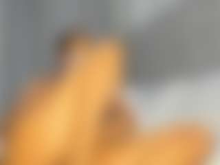 Hot-Mamacitah's Live Sex Cam Show