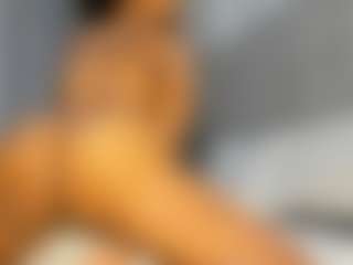 Hot-Mamacitah's Live Sex Cam Show