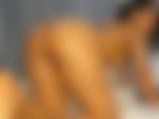 Live cam show with Hot-Mamacitah - Black Lush on SxyPornLive
