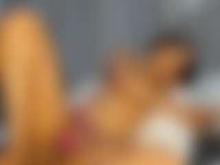 Hot-Mamacitah's Live Sex Cam Show