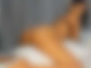 Hot-Mamacitah's Live Sex Cam Show
