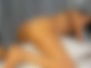 Hot-Mamacitah's Live Sex Cam Show