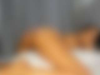 Hot-Mamacitah's Live Sex Cam Show