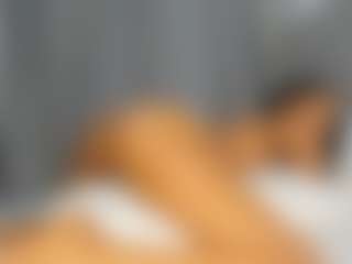 Hot-Mamacitah's Live Sex Cam Show