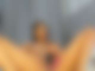 Hot-Mamacitah's Live Sex Cam Show