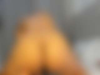 Hot-Mamacitah's Live Sex Cam Show