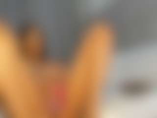 Hot-Mamacitah's Live Sex Cam Show