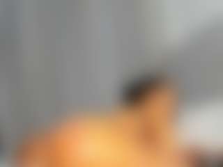 Hot-Mamacitah's Live Sex Cam Show
