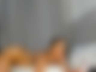 Live cam show with Hot-Mamacitah - Ebony Lush on CamSextacy