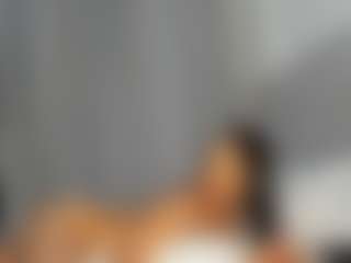 Live-camshow met Hot-Mamacitah - Black Lush op Camsoda