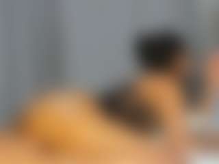 Hot-Mamacitah's Live Sex Cam Show