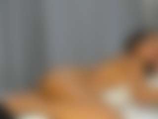 Hot-Mamacitah's Live Sex Cam Show