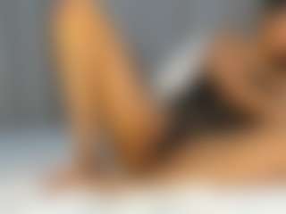Hot-Mamacitah's Live Sex Cam Show