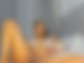 Hot-Mamacitah's Live Sex Cam Show