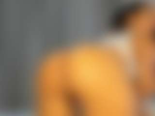 Hot-Mamacitah's Live Sex Cam Show