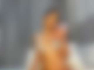 Hot-Mamacitah's Live Sex Cam Show
