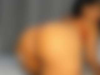 Hot-Mamacitah's Live Sex Cam Show
