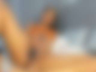Hot-Mamacitah's Live Sex Cam Show
