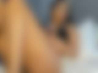 Hot-Mamacitah's Live Sex Cam Show