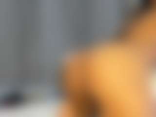 Hot-Mamacitah's Live Sex Cam Show