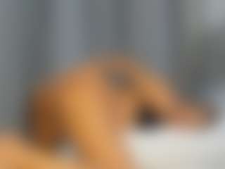 Hot-Mamacitah's Live Sex Cam Show