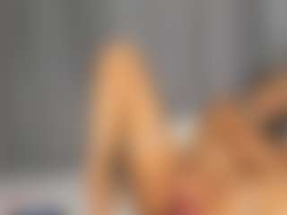 Hot-Mamacitah's Live Sex Cam Show