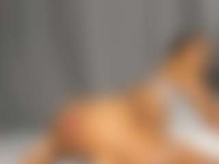 Hot-Mamacitah's Live Sex Cam Show