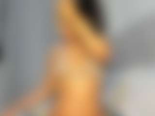 Hot-Mamacitah's Live Sex Cam Show