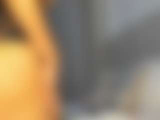 Hot-Mamacitah's Live Sex Cam Show