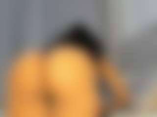 Hot-Mamacitah's Live Sex Cam Show