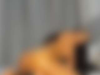 Hot-Mamacitah's Live Sex Cam Show