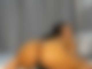 Hot-Mamacitah's Live Sex Cam Show