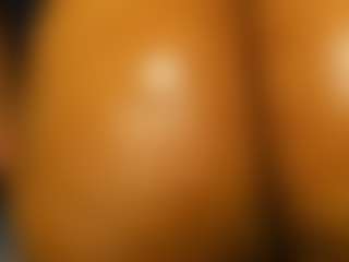 Hot-Mamacitah's Live Sex Cam Show