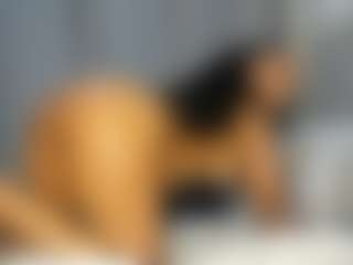 Hot-Mamacitah's Live Sex Cam Show