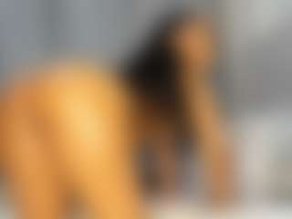 Hot-Mamacitah's Live Sex Cam Show