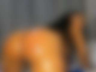 Hot-Mamacitah's Live Sex Cam Show