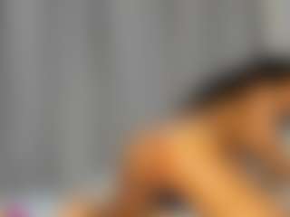 Hot-Mamacitah's Live Sex Cam Show