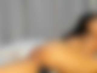 Hot-Mamacitah's Live Sex Cam Show