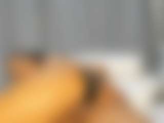 Hot-Mamacitah's Live Sex Cam Show