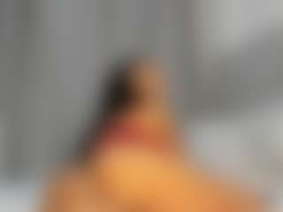 Hot-Mamacitah's Live Sex Cam Show
