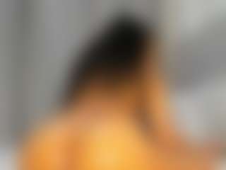 Hot-Mamacitah's Live Sex Cam Show