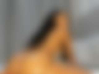 Hot-Mamacitah's Live Sex Cam Show