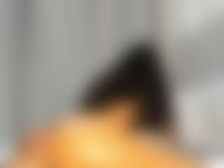 Hot-Mamacitah's Live Sex Cam Show