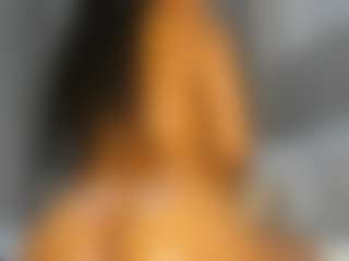 Hot-Mamacitah's Live Sex Cam Show