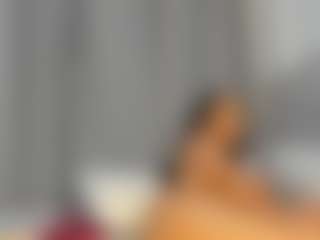 Hot-Mamacitah's Live Sex Cam Show