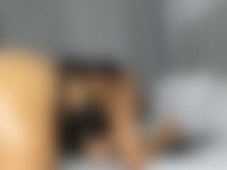 Hot-Mamacitah's Live Sex Cam Show
