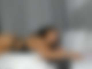 Hot-Mamacitah's Live Sex Cam Show