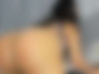 Hot-Mamacitah's Live Sex Cam Show