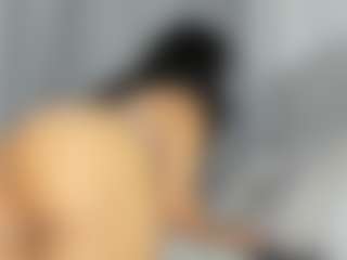 Hot-Mamacitah's Live Sex Cam Show