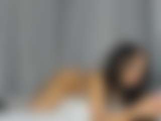 Hot-Mamacitah's Live Sex Cam Show